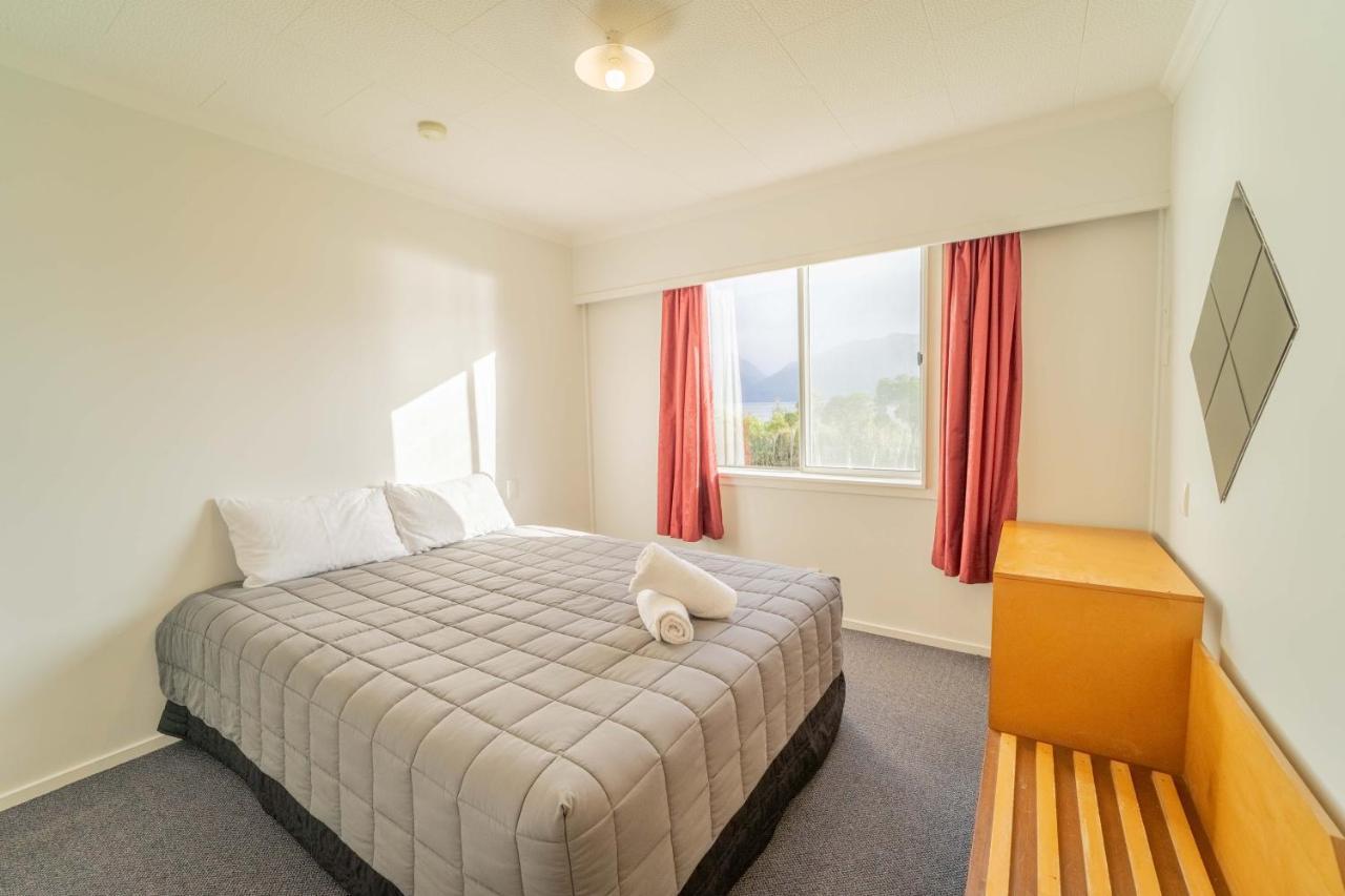 Fiordland National Park Lodge Te Anau Downs Exteriér fotografie