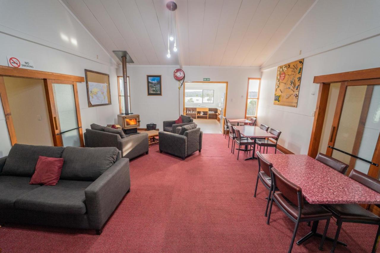 Fiordland National Park Lodge Te Anau Downs Exteriér fotografie