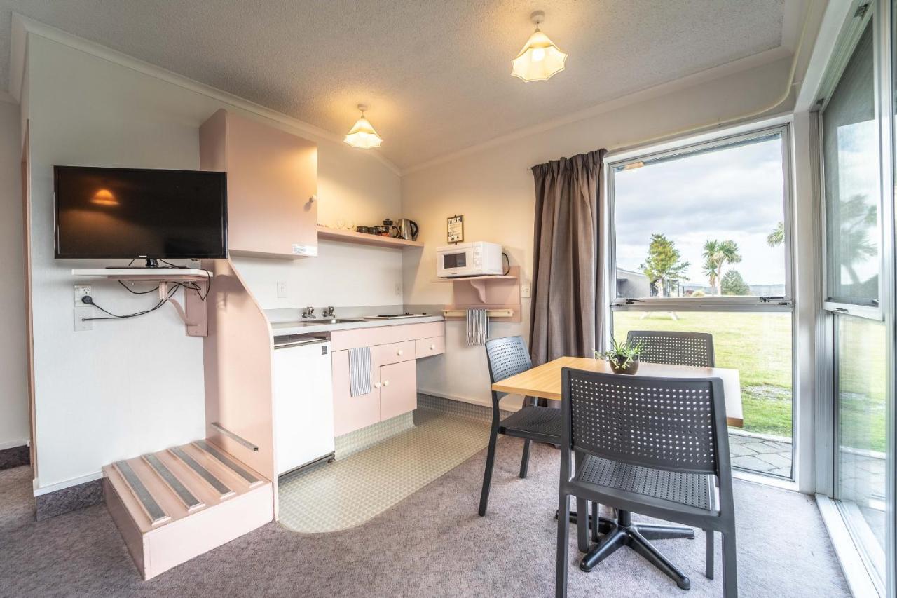 Fiordland National Park Lodge Te Anau Downs Exteriér fotografie