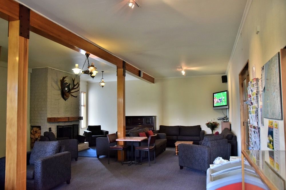 Fiordland National Park Lodge Te Anau Downs Exteriér fotografie