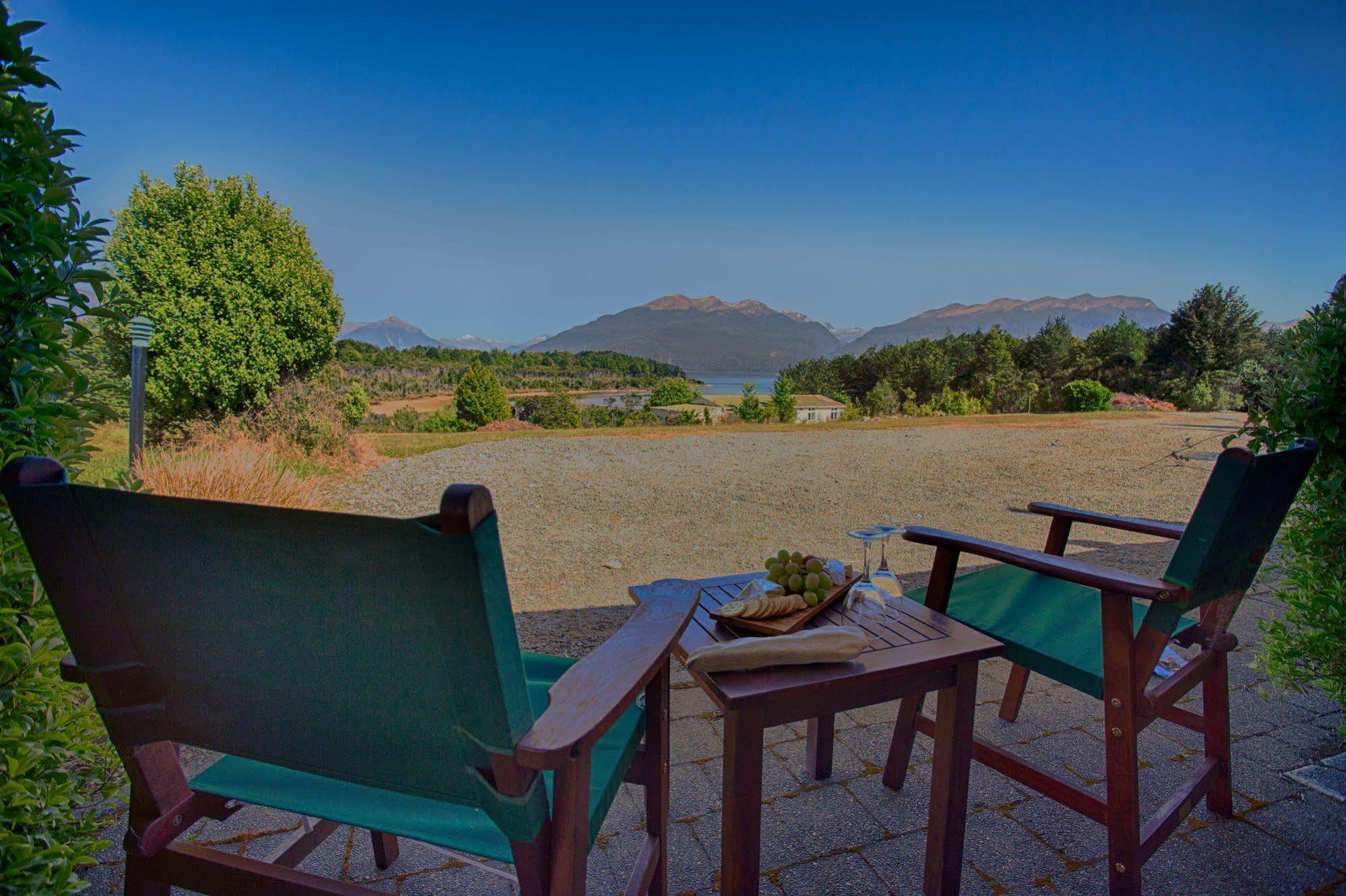 Fiordland National Park Lodge Te Anau Downs Exteriér fotografie