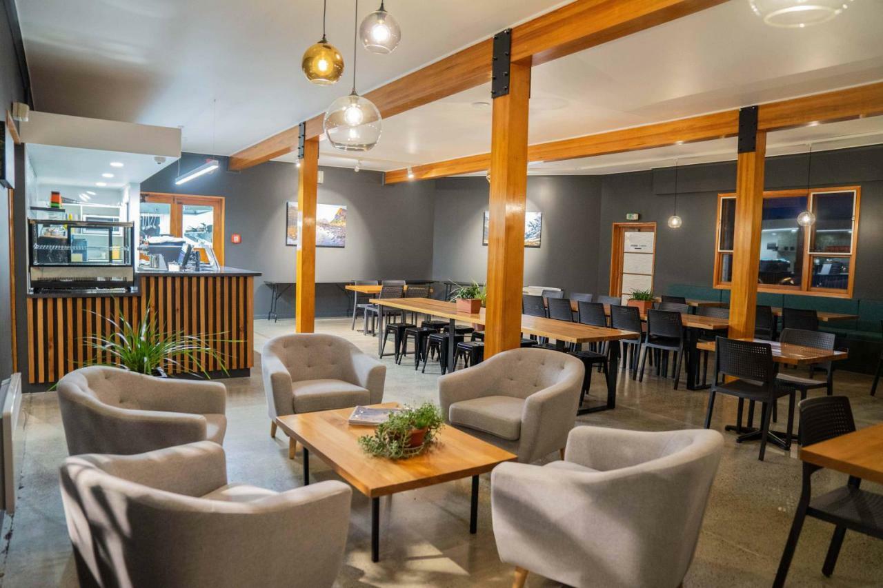 Fiordland National Park Lodge Te Anau Downs Exteriér fotografie