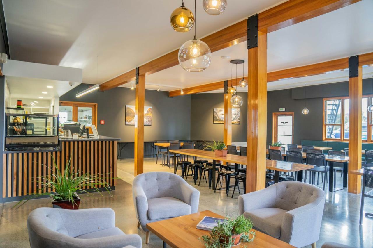 Fiordland National Park Lodge Te Anau Downs Exteriér fotografie